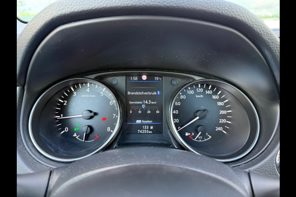 Nissan QASHQAI 1.3 DIG-T Premium Edition - Panodak - Leder - Navi - Trekhaak - Org.NL