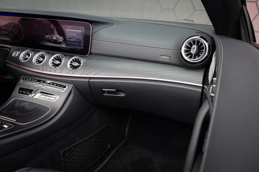 Mercedes-Benz E-Klasse Cabrio 200 Premium Plus AMG | STOELVERWARMING & NEKVERWARMING | SFEERVERLICHTING | 360 CAMERA | HEAD UP | STOELVERWARMING & NEKVERWARMING | SFEERVERLICHTING | 360 CAMERA | HEAD UP |