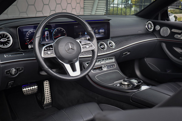 Mercedes-Benz E-Klasse Cabrio 200 Premium Plus AMG | STOELVERWARMING & NEKVERWARMING | SFEERVERLICHTING | 360 CAMERA | HEAD UP | STOELVERWARMING & NEKVERWARMING | SFEERVERLICHTING | 360 CAMERA | HEAD UP |