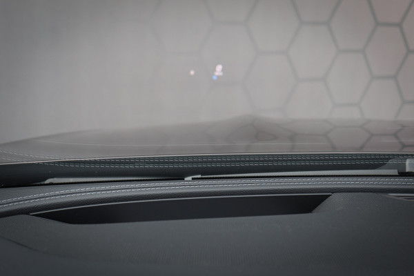 Mercedes-Benz E-Klasse Cabrio 200 Premium Plus AMG | STOELVERWARMING & NEKVERWARMING | SFEERVERLICHTING | 360 CAMERA | HEAD UP | STOELVERWARMING & NEKVERWARMING | SFEERVERLICHTING | 360 CAMERA | HEAD UP |