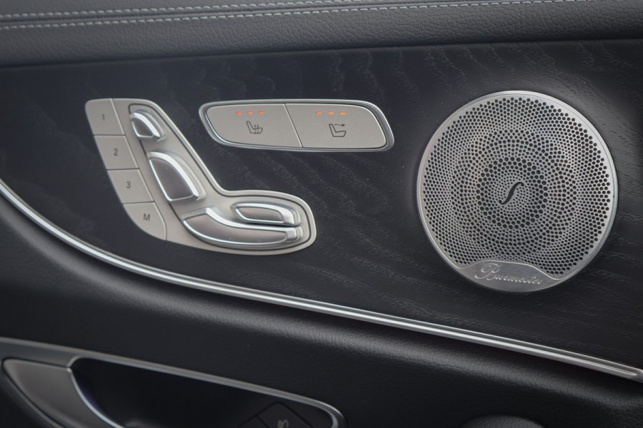 Mercedes-Benz E-Klasse Cabrio 200 Premium Plus AMG | STOELVERWARMING & NEKVERWARMING | SFEERVERLICHTING | 360 CAMERA | HEAD UP | STOELVERWARMING & NEKVERWARMING | SFEERVERLICHTING | 360 CAMERA | HEAD UP |