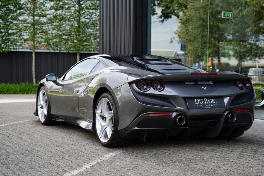 Ferrari F8 Tributo 3.9 V8 HELE / 6 D.KM / Full Carbon Exterior / Full ADAS