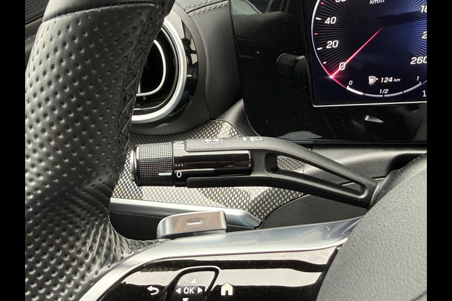Mercedes-Benz C-Klasse 200 AMG Line | Navi | CarPlay | Camera | Laser LED | 18 inch
