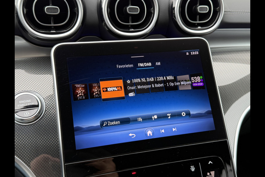 Mercedes-Benz C-Klasse 200 AMG Line | Navi | CarPlay | Camera | Laser LED | 18 inch