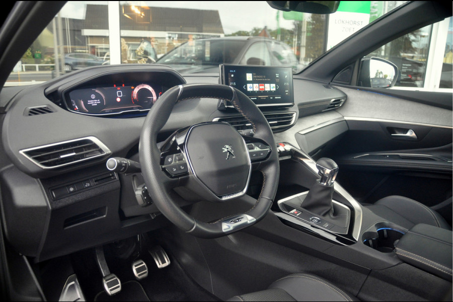 Peugeot 3008 1.2 PureTech 130 PK GT | Panoramadak | Black Pack | Eerste Eigenaar!