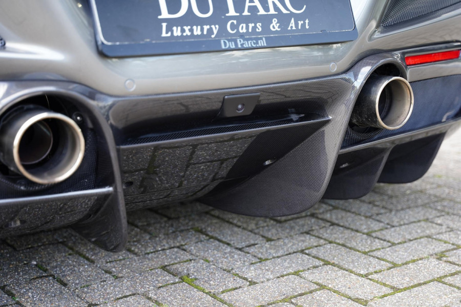 Ferrari F8 Tributo 3.9 V8 HELE / 6 D.KM / Full Carbon Exterior / Full ADAS