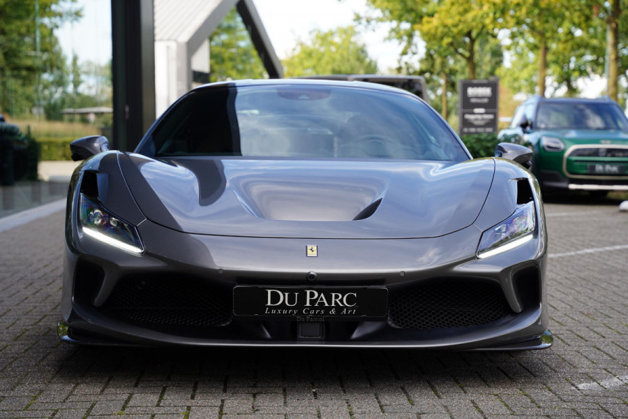 Ferrari F8 Tributo 3.9 V8 HELE / 6 D.KM / Full Carbon Exterior / Full ADAS