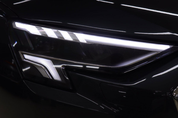 Audi A3 Sportback 30 TFSI Business edition NAP /CARPLAY/ACC/LANEASSIST/REMASSIST/SFEERVER/VOL