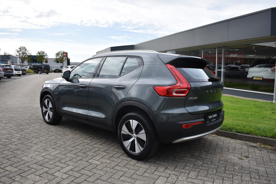 Volvo XC40 B3 Core | Leder |  ACC | Stoel stuurwiel verwarmd | Camera + PDC |
