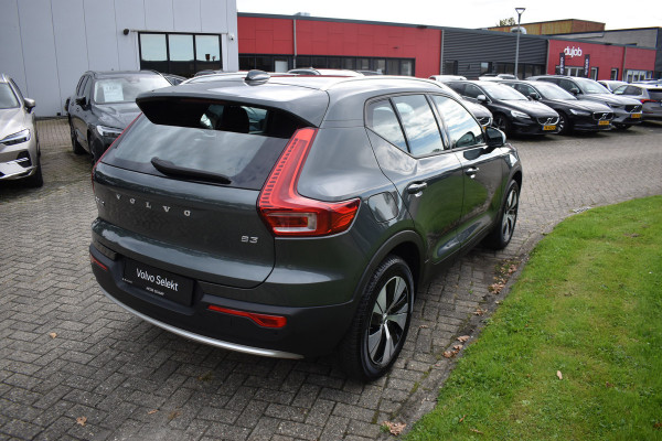 Volvo XC40 B3 Core | Leder |  ACC | Stoel stuurwiel verwarmd | Camera + PDC |