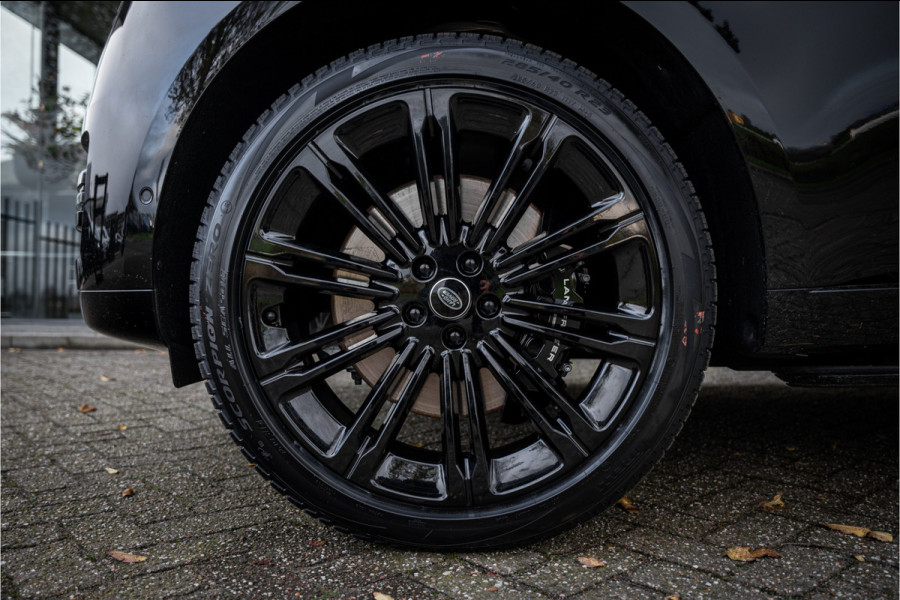 Land Rover Range Rover P440e HSE PHEV ** Panoramadak ** Black Pack **