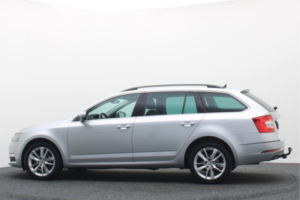 Škoda Octavia Combi 1.5 TSI DSG Greentech Business Edition Camera, Apple Carplay, Trekhaak, Climate, Stoelverwarming, PDC