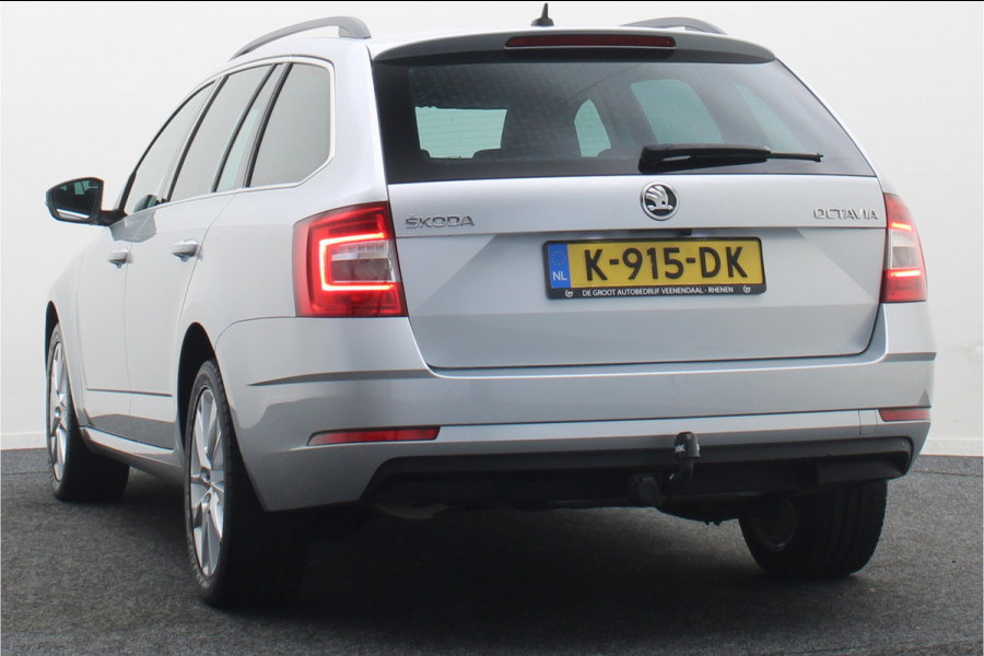 Škoda Octavia Combi 1.5 TSI DSG Greentech Business Edition Camera, Apple Carplay, Trekhaak, Climate, Stoelverwarming, PDC