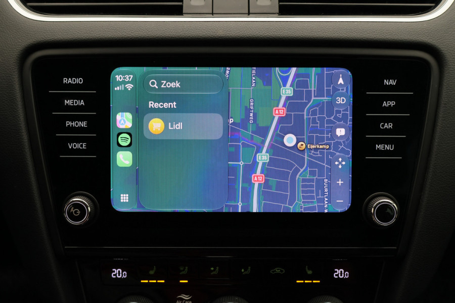 Škoda Octavia Combi 1.5 TSI DSG Greentech Business Edition Camera, Apple Carplay, Trekhaak, Climate, Stoelverwarming, PDC