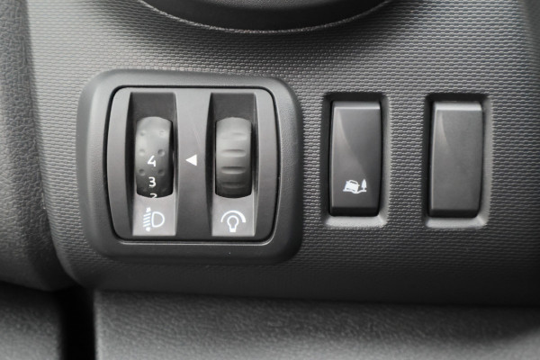 Renault Trafic 2.0 dCi 120 T29 L2H1 Générique Camera, Apple Carplay, LED, Cruise, PDC
