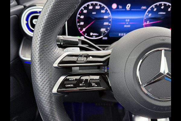 Mercedes-Benz C-Klasse 180 AMG Line | Pano Memory Keyless Digital 360 Camera