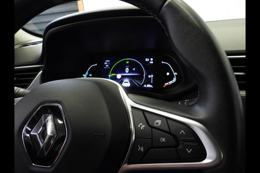 Renault Arkana 1.6 E-Tech Hybrid 145 Evolution NAVI/CAMERA/CLIMA/LED/17"LMV!