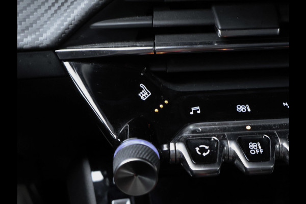 Peugeot e-2008 EV Allure 50 kWh Sport SOH 90% (APPLE CARPLAY,NAVI,CAMERA,PDC,CLIMTE,CRUISE,LED,SPORTSTOELEN,LM VELGEN,NETTE STAAT)