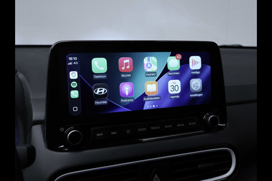 Hyundai Kona 1.6 GDI HEV Fashion Sport (APPLE CARPLAY,HEAD-UP DISPLAY,NAVI,CAMERA,PDC,CRUISE,GETINT,LED,SPORTSTOELEN,LM VELGEN)