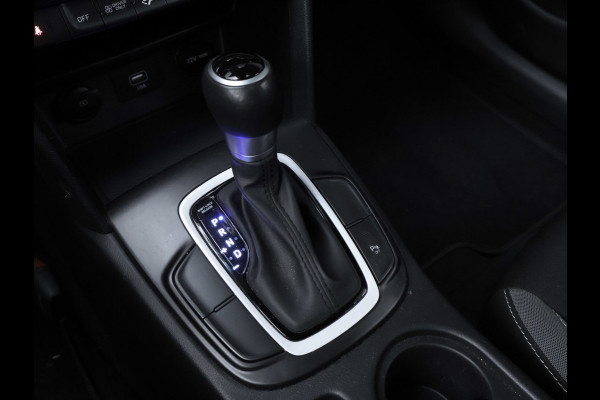 Hyundai Kona 1.6 GDI HEV Fashion Sport (APPLE CARPLAY,HEAD-UP DISPLAY,NAVI,CAMERA,PDC,CRUISE,GETINT,LED,SPORTSTOELEN,LM VELGEN)