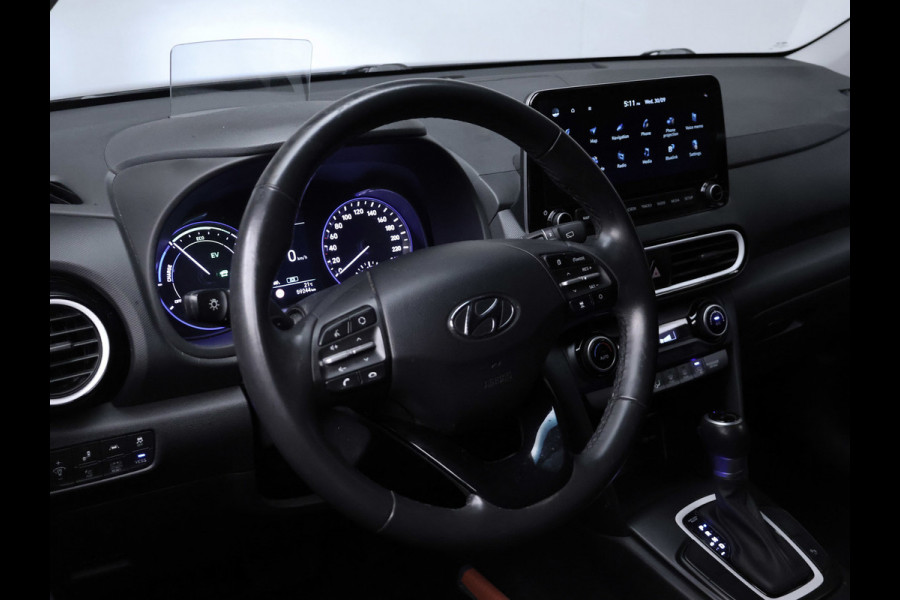 Hyundai Kona 1.6 GDI HEV Fashion Sport (APPLE CARPLAY,HEAD-UP DISPLAY,NAVI,CAMERA,PDC,CRUISE,GETINT,LED,SPORTSTOELEN,LM VELGEN)
