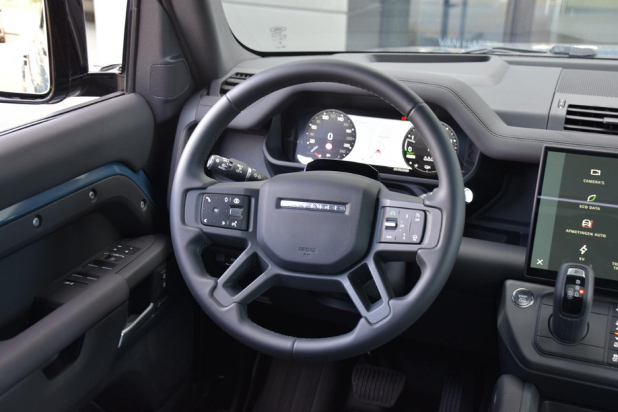 Land Rover Defender 110 2.0 P300e 110 X-Dynamic SE
