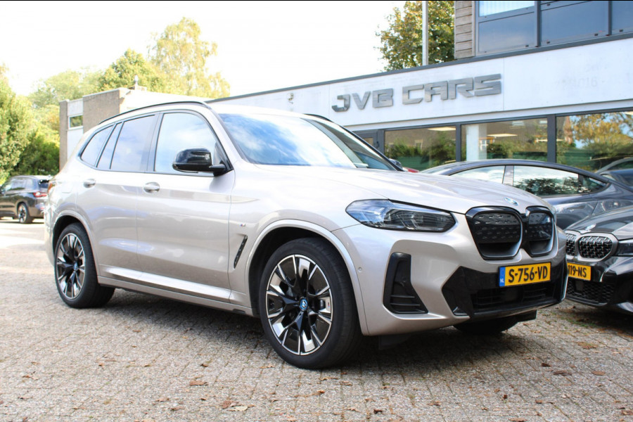 BMW iX3 High Executive 80 kWh/pano/Mpakket