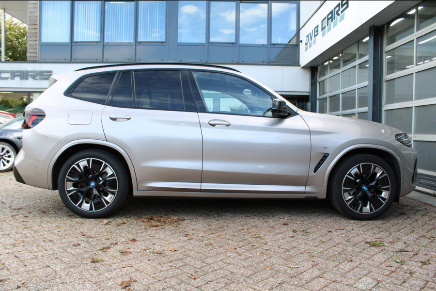 BMW iX3 High Executive 80 kWh/pano/Mpakket