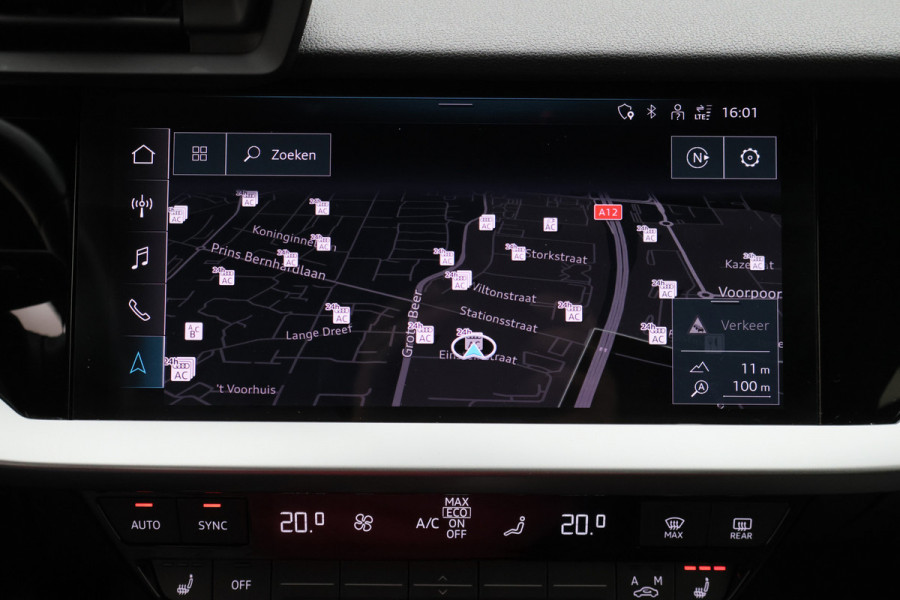 Audi A3 Sportback 40 TFSI e Business edition Virtual Cockpit, Cruise, Trekhaak, Sportstoelen, Stoelverwarming, 17''