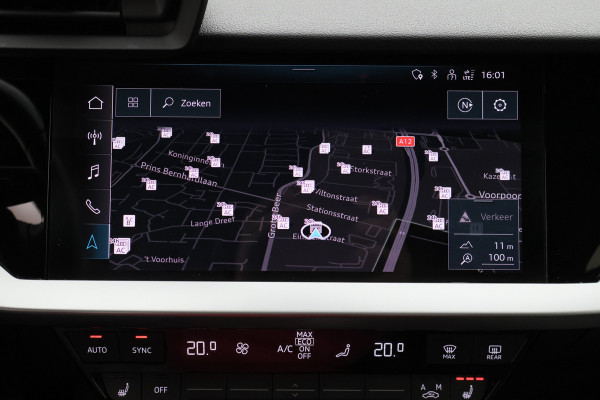 Audi A3 Sportback 40 TFSI e Business edition Virtual Cockpit, Cruise, Trekhaak, Sportstoelen, Stoelverwarming, 17''