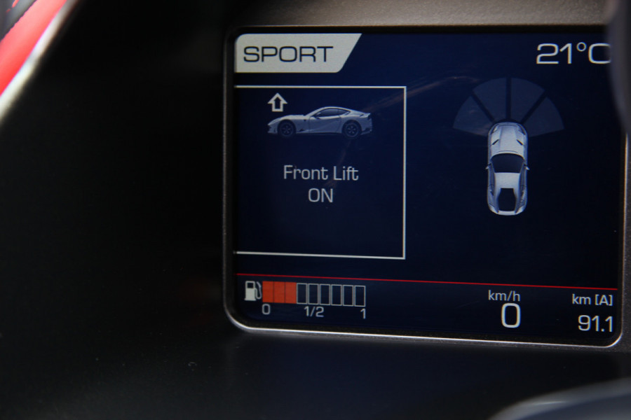 Ferrari 812 6.5 V12 Superfast HELE | Bianco Italia | Lift | Passenger Display | Carbon LED