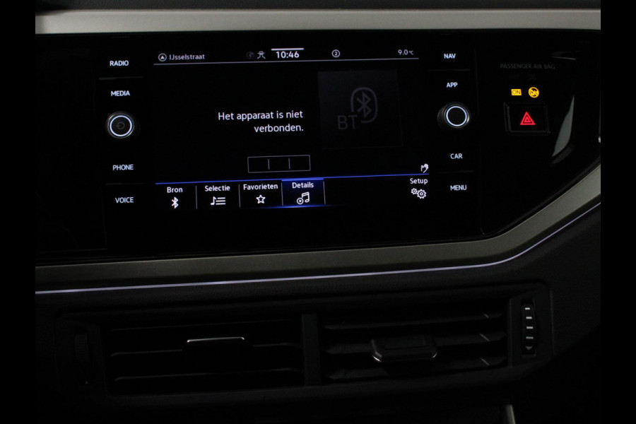 Volkswagen Polo 1.0 TSI Automaat Move Navigatie Apple Carplay/Android Auto Airco Digitale Cockpit Adaptive Cruise Control Lichtmetalen Velgen Parkeer sensoren V+A Stoelverwarming