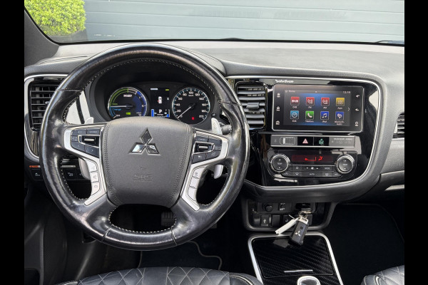 Mitsubishi Outlander 2.4 PHEV Instyle ✓360° Camera✓2e Eigenaar✓Carplay✓Pano✓Leder✓Keyless✓Stoelverw✓Stoelverkoeling✓Stuurverw✓Pdc V+A✓Lm velgen✓Net beurt gehad✓Rijstrooksensor✓Dodehoeksenor✓N.A.P✓Apk tot 11-2027