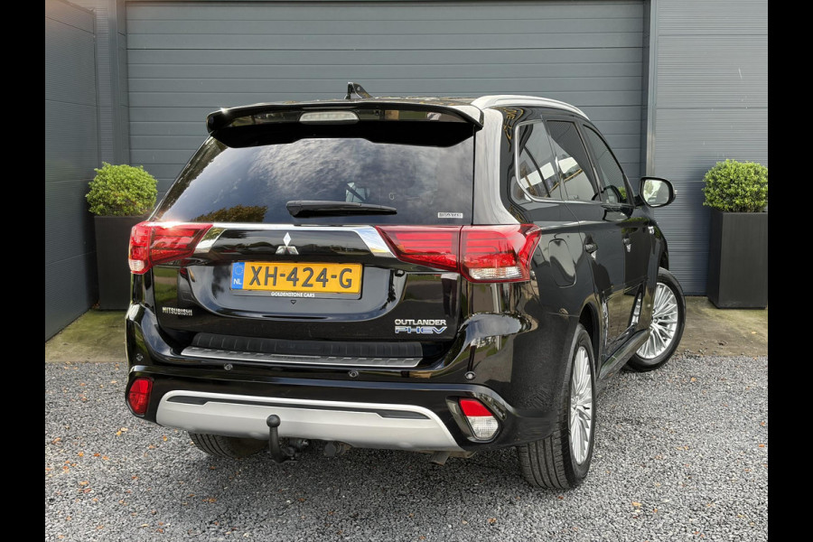 Mitsubishi Outlander 2.4 PHEV Instyle ✓360° Camera✓2e Eigenaar✓Carplay✓Pano✓Leder✓Keyless✓Stoelverw✓Stoelverkoeling✓Stuurverw✓Pdc V+A✓Lm velgen✓Net beurt gehad✓Rijstrooksensor✓Dodehoeksenor✓N.A.P✓Apk tot 11-2027