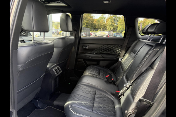 Mitsubishi Outlander 2.4 PHEV Instyle ✓360° Camera✓2e Eigenaar✓Carplay✓Pano✓Leder✓Keyless✓Stoelverw✓Stoelverkoeling✓Stuurverw✓Pdc V+A✓Lm velgen✓Net beurt gehad✓Rijstrooksensor✓Dodehoeksenor✓N.A.P✓Apk tot 11-2027