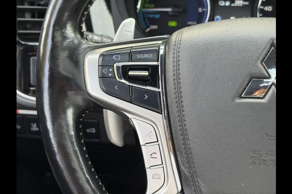 Mitsubishi Outlander 2.4 PHEV Instyle ✓360° Camera✓2e Eigenaar✓Carplay✓Pano✓Leder✓Keyless✓Stoelverw✓Stoelverkoeling✓Stuurverw✓Pdc V+A✓Lm velgen✓Net beurt gehad✓Rijstrooksensor✓Dodehoeksenor✓N.A.P✓Apk tot 11-2027