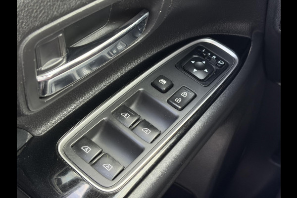 Mitsubishi Outlander 2.4 PHEV Instyle ✓360° Camera✓2e Eigenaar✓Carplay✓Pano✓Leder✓Keyless✓Stoelverw✓Stoelverkoeling✓Stuurverw✓Pdc V+A✓Lm velgen✓Net beurt gehad✓Rijstrooksensor✓Dodehoeksenor✓N.A.P✓Apk tot 11-2027