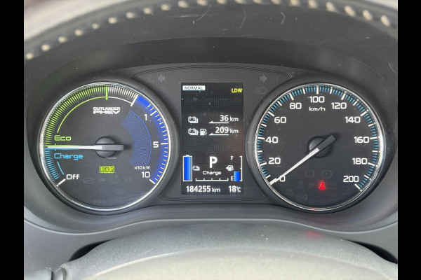 Mitsubishi Outlander 2.4 PHEV Instyle ✓360° Camera✓2e Eigenaar✓Carplay✓Pano✓Leder✓Keyless✓Stoelverw✓Stoelverkoeling✓Stuurverw✓Pdc V+A✓Lm velgen✓Net beurt gehad✓Rijstrooksensor✓Dodehoeksenor✓N.A.P✓Apk tot 11-2027
