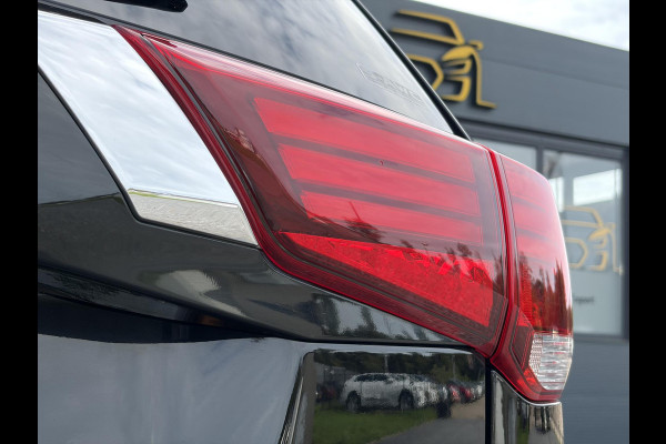 Mitsubishi Outlander 2.4 PHEV Instyle ✓360° Camera✓2e Eigenaar✓Carplay✓Pano✓Leder✓Keyless✓Stoelverw✓Stoelverkoeling✓Stuurverw✓Pdc V+A✓Lm velgen✓Net beurt gehad✓Rijstrooksensor✓Dodehoeksenor✓N.A.P✓Apk tot 11-2027