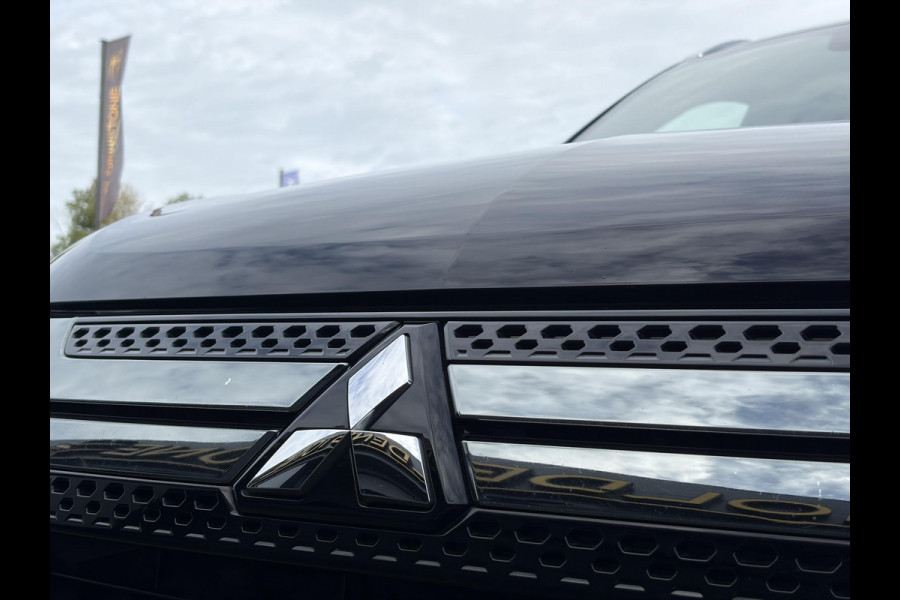 Mitsubishi Outlander 2.4 PHEV Instyle ✓360° Camera✓2e Eigenaar✓Carplay✓Pano✓Leder✓Keyless✓Stoelverw✓Stoelverkoeling✓Stuurverw✓Pdc V+A✓Lm velgen✓Net beurt gehad✓Rijstrooksensor✓Dodehoeksenor✓N.A.P✓Apk tot 11-2027