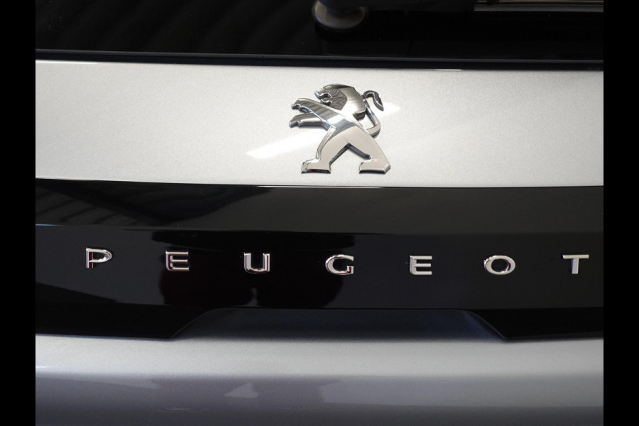 Peugeot 208 1.2 PureTech 100pk Automaat Allure Pack Navigatie Apple Carplay/Android Auto Camera Parkeersensor achter Cruise Control Virtual Cockpit Climate Control Getinte ramen