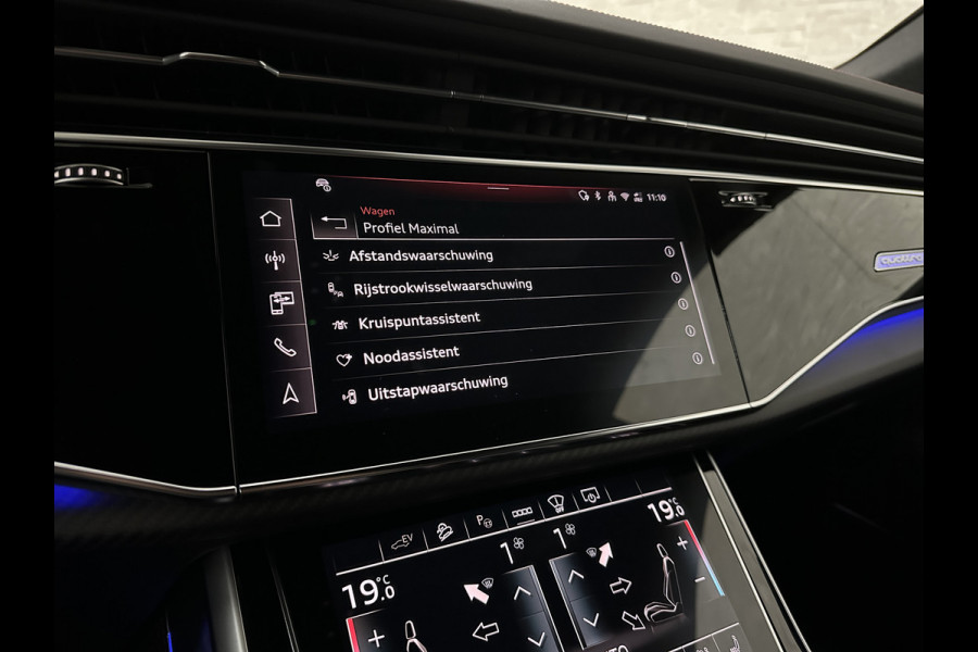 Audi Q8 60e 490pk #RS Massage Seats | 4WS | OLED | Laser-LED | Carbon | Ventilatie | Valcona Leder+ Pakket | B&O Sound | 102850,= EX BTW | 23'' | Alcantara hemel | Head-Up | Soft-Close | Panodak | 2x Memory | Trekhaak | Keyless-Entry | Luchtvering | Achterasbesturing | Nw.Pr. 160.000,= | Fabrieksgarantie | Direct rijden.
