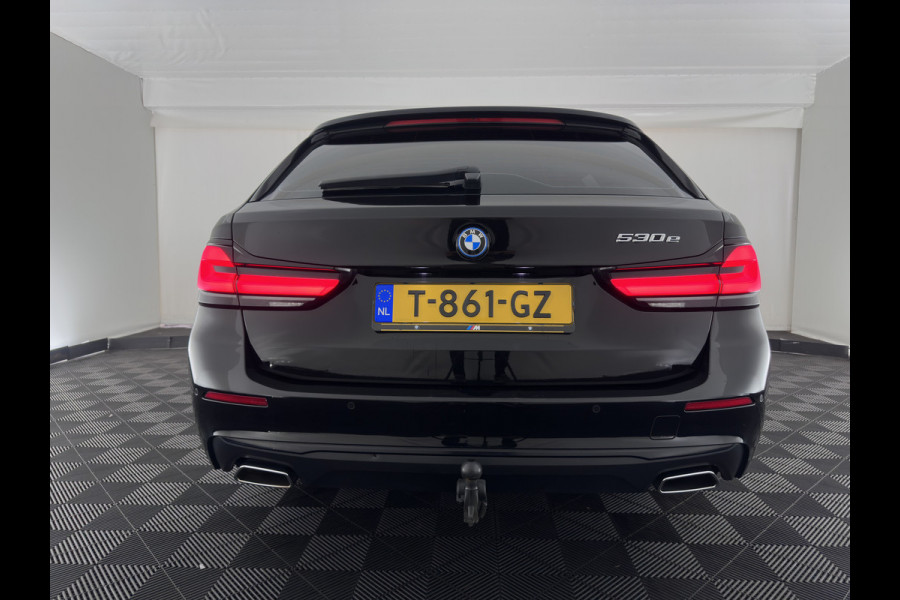 BMW 5 Serie Touring 530e Business Edition Plus (Plug-in) (INCL-BTW) *LEATHER | FULL-LED | MEMORY-PACK | HEATED-COMFORTSEATS | NAVI-FULLMAP | PRIVACY-GLASS | ECC | PDC | CRUISE | 18''ALU | TOWBAR*
