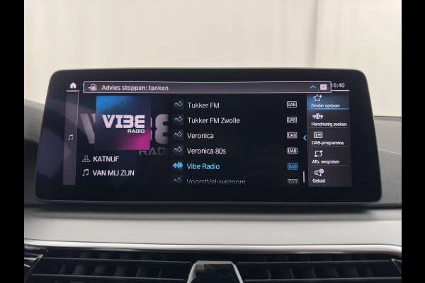 BMW 5 Serie Touring 530e Business Edition Plus (Plug-in) (INCL-BTW) *LEATHER | FULL-LED | MEMORY-PACK | HEATED-COMFORTSEATS | NAVI-FULLMAP | PRIVACY-GLASS | ECC | PDC | CRUISE | 18''ALU | TOWBAR*