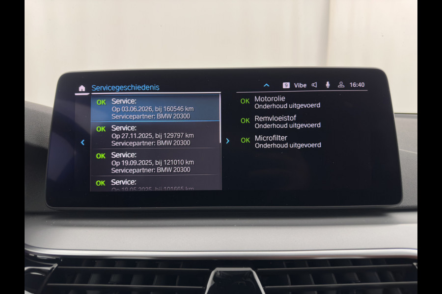 BMW 5 Serie Touring 530e Business Edition Plus (Plug-in) (INCL-BTW) *LEATHER | FULL-LED | MEMORY-PACK | HEATED-COMFORTSEATS | NAVI-FULLMAP | PRIVACY-GLASS | ECC | PDC | CRUISE | 18''ALU | TOWBAR*
