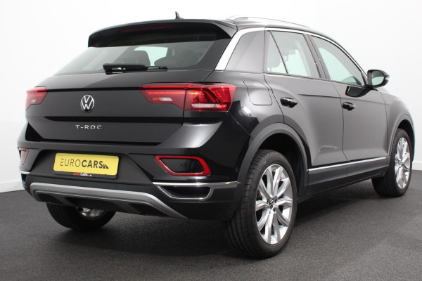 Volkswagen T-Roc 1.5 TSI 150pk Automaat Style Navigatie Apple Carplay/Android Auto Parkeersensoren Camera Adaptive Cruise Control Blind Spot Assist Park Assist Stoel- en stuurverwarming Elektrische achterklep LED-koplampen