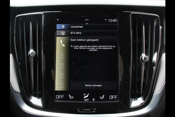Volvo V60 2.0 B4 R-Design Navigatie Camera Climate Control Parkeer Sensoren Cruise Control Adaptive Verwarmde voorstoelen Lichtmetalen Velgen