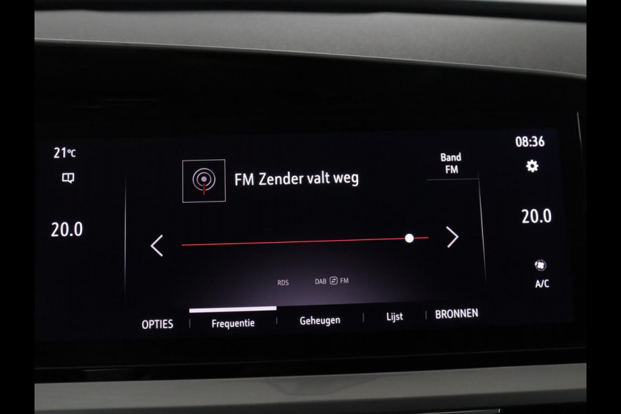 Opel Grandland 1.6 Turbo Plug-In GSE 300PK Hybrid4 4x4 | SOH 98,3 % | Stoelverwarming | LED | Camera | Dodehoek Ass. | Adapt. cruise |