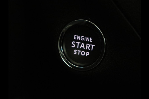 Opel Grandland 1.6 Turbo Plug-In GSE 300PK Hybrid4 4x4 | SOH 98,3 % | Stoelverwarming | LED | Camera | Dodehoek Ass. | Adapt. cruise |