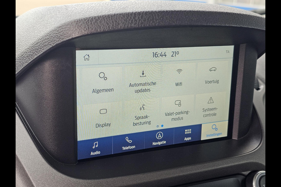 Ford Transit Courier 1.5 TDCI Trend Duratorq S&S | Navigatie | Parkeersensoren Achter | Cruise Control | Stoelverwarming | Winterwielset los etc.